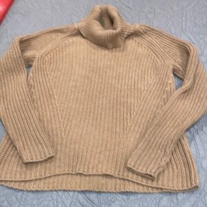 Good threads 100% cotton tan sweater M